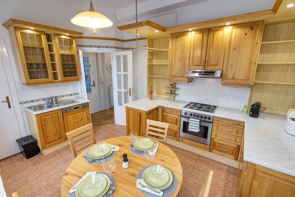 Brighthome Castle District บูดาเปสต์ ภายนอก รูปภาพ
